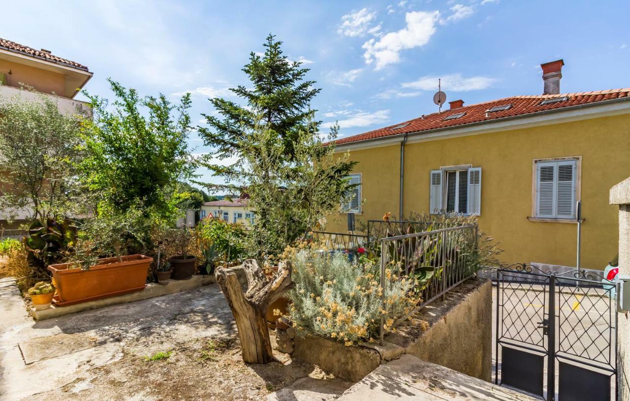 Pula Apartment Εξωτερικό φωτογραφία