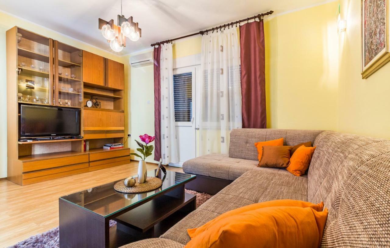 Pula Apartment Εξωτερικό φωτογραφία